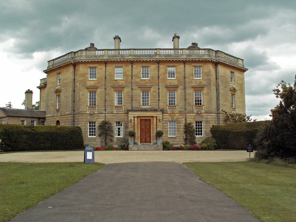 Exbury House The House looked amazing! Wish I could have g… Flickr