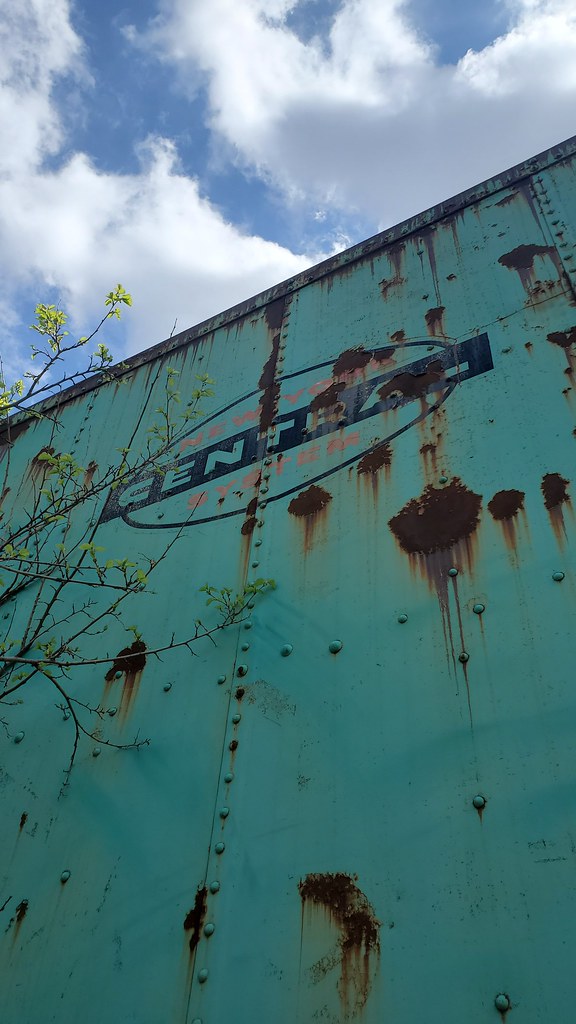 NYC Boxcar 79632 Elk Grove Village This car has more lives… Flickr