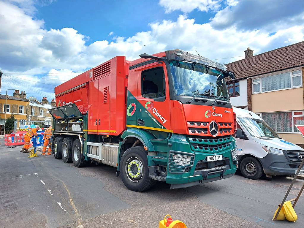 Clancy Plant 9999 CP(20) Roan Street 130421 MERCEDES… ROBERT