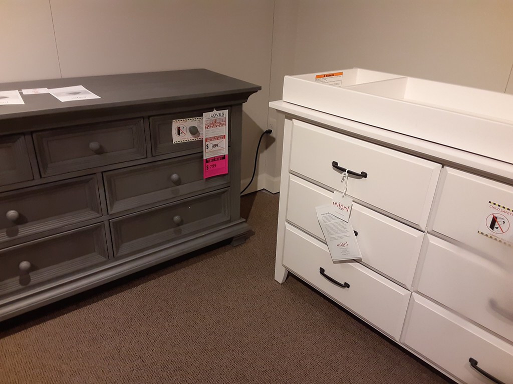 Loves Furniture & Mattress 550 Ring Road previously Art … Kzoo