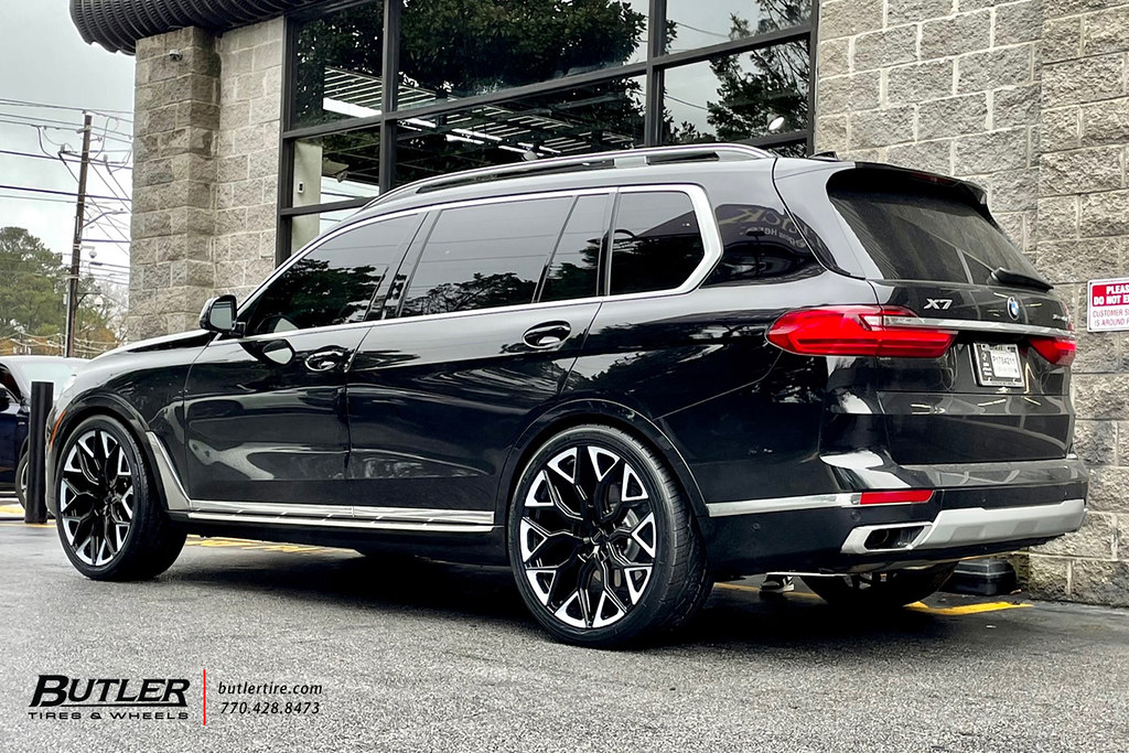 BMW X7 with 24in Vossen HF2 Wheels and Nitto NT420V Tires a photo on
