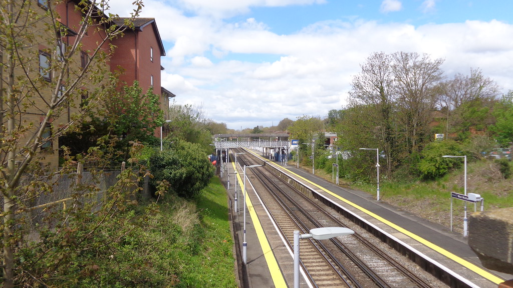 West Wickham Station MartynL1804 Flickr