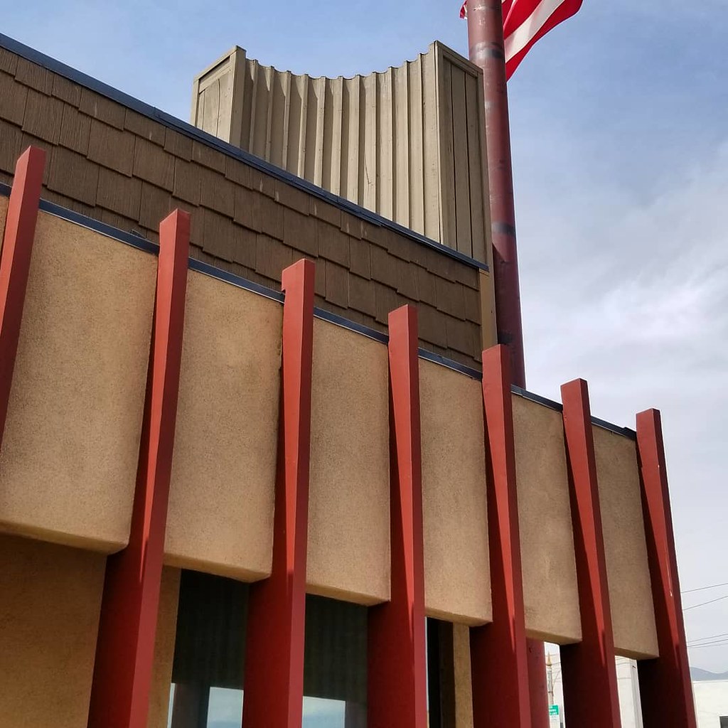 Anawalt Lumber and Hardware in Montrose CA 1921 A little A… Flickr
