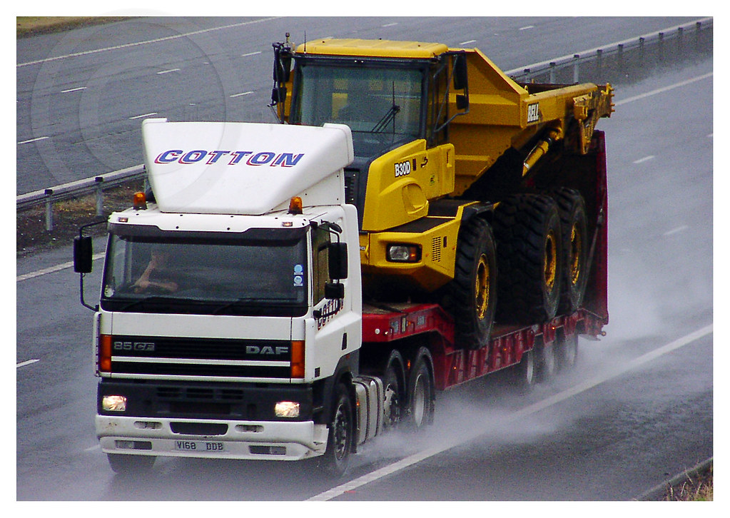 P7218040c DAF 85CF Low Loader, V168 DDB, Cotton Plant Tran… Flickr