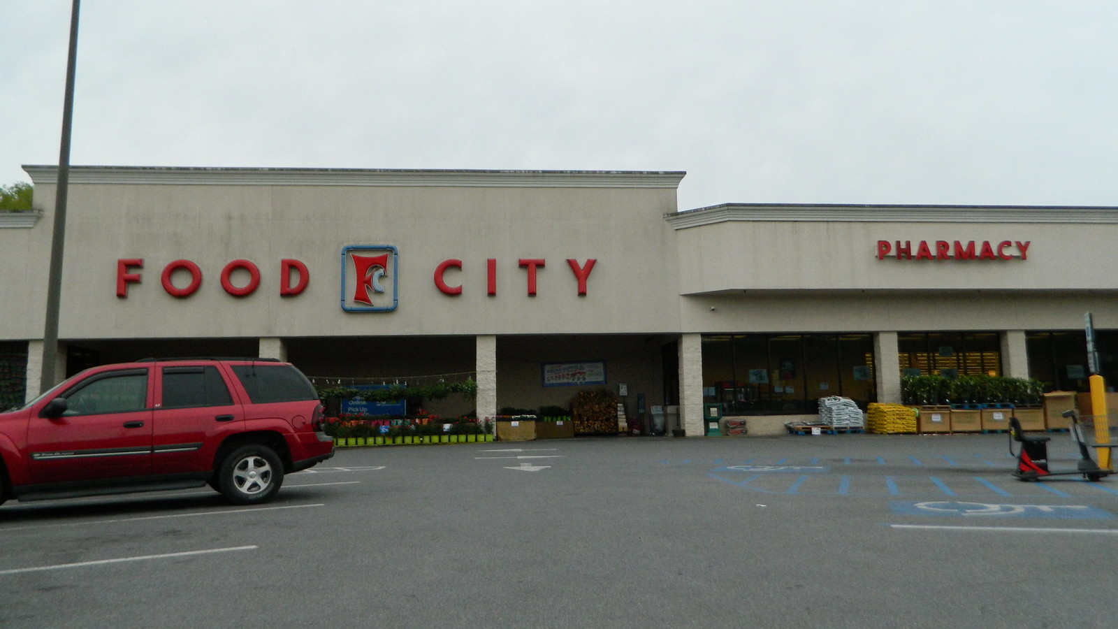 Food City Marion, VA, 910 North Main Street Flickr