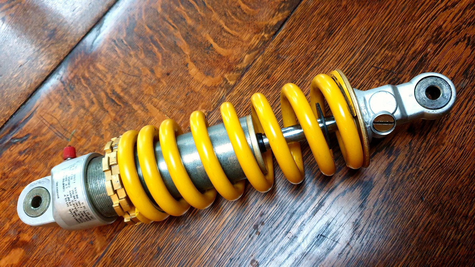 SHOWA SHOCK CLEAN UP Flickr