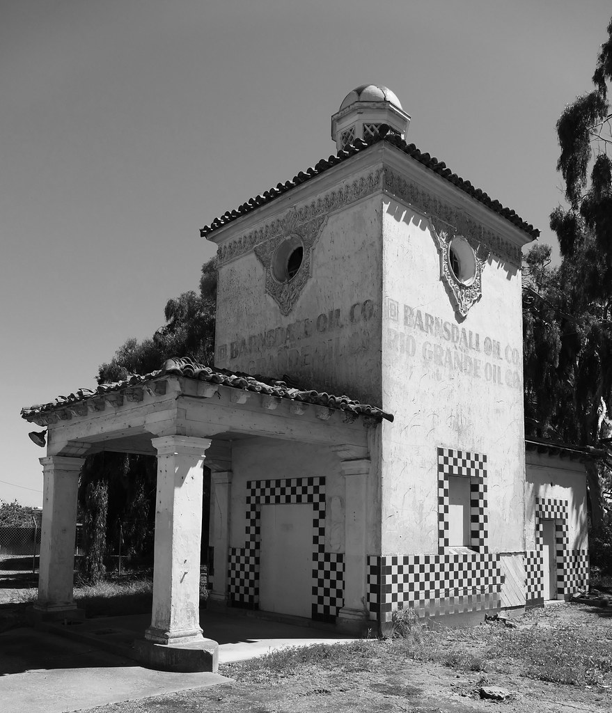 Barnsdall Rio Grande Gas Station Megan Grilley Flickr