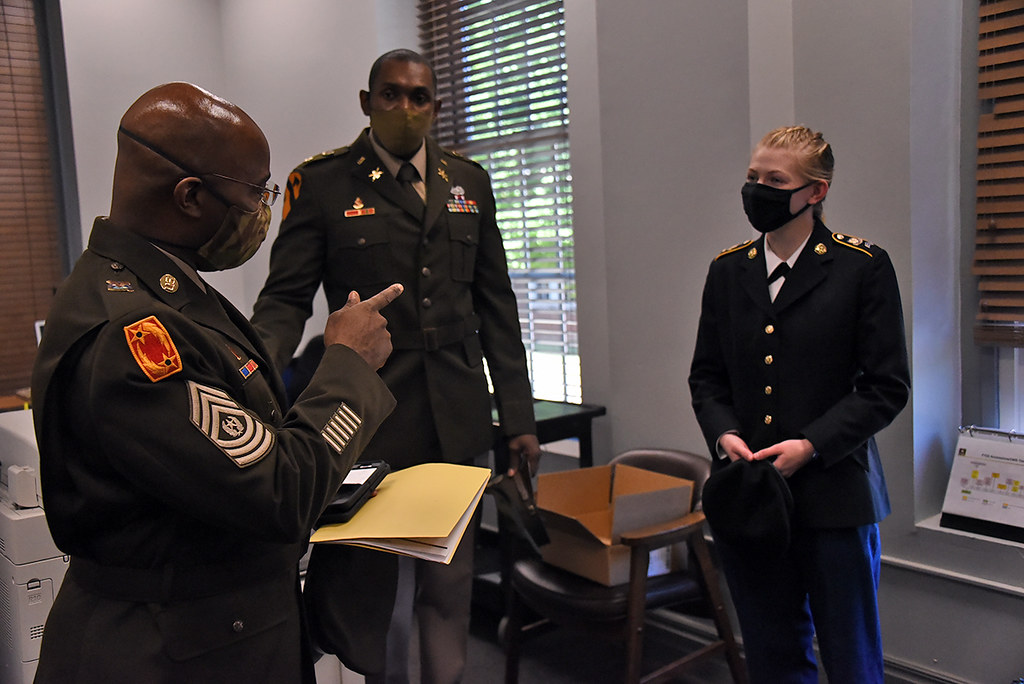 Dodson_at_UNA_5721_0225 CSM Finis Dodson serves as the g… Flickr