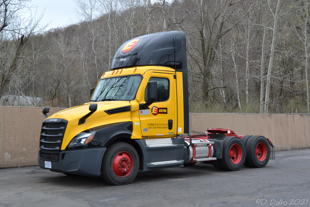 Estes Freightliner Cascadia Trucks, Buses, & Trains by granitefan713