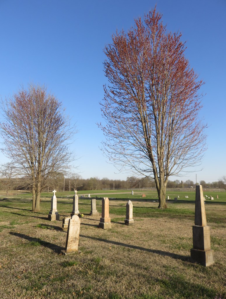 Peoria Tribal Cemetery (Ottawa County, Oklahoma) The Peori… Flickr