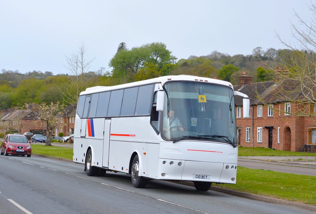 Kingdom's Tours, Tiverton (C10 BCT) Seen on Exeter Road, T… Flickr