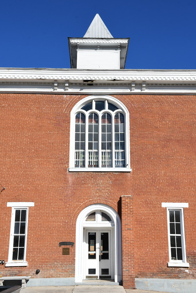 Clay County Courthouse (Celina, Tennessee) Historic 1873 C… Flickr
