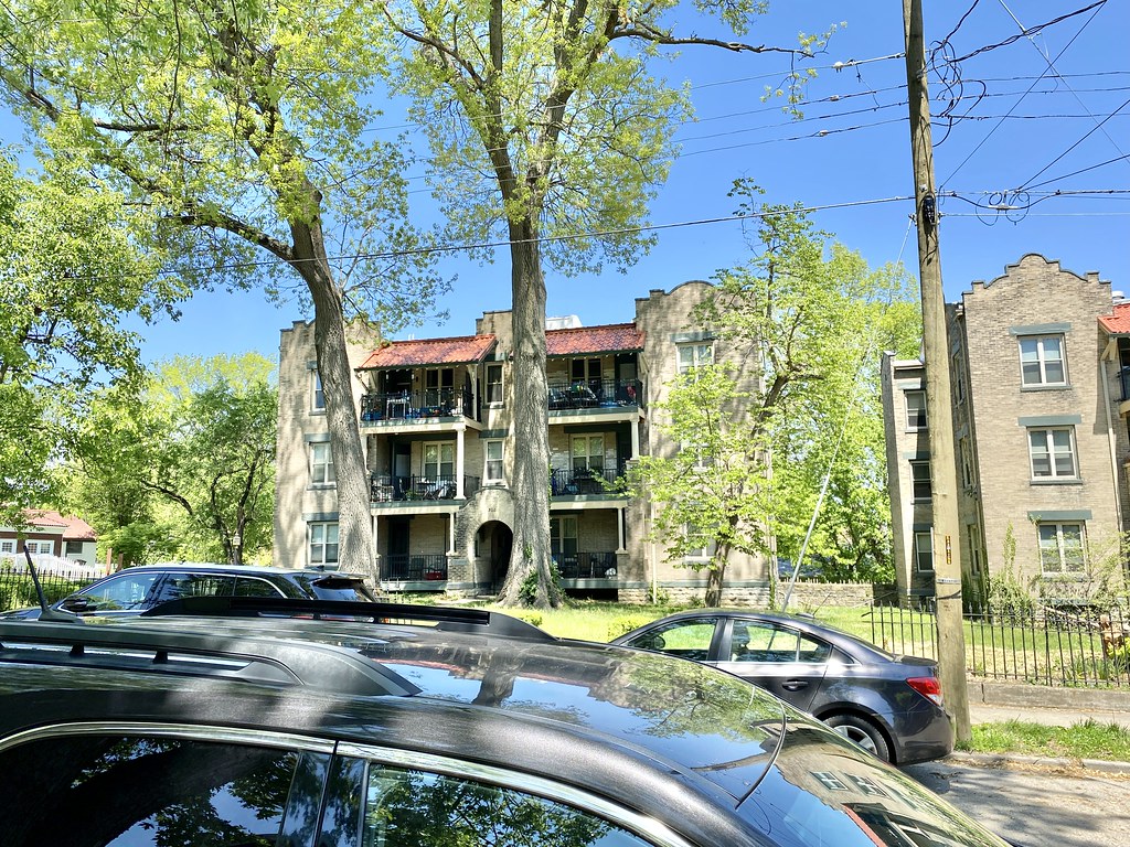 Martanna Apartments, Wallace Avenue, Wallace Woods, Coving… Flickr