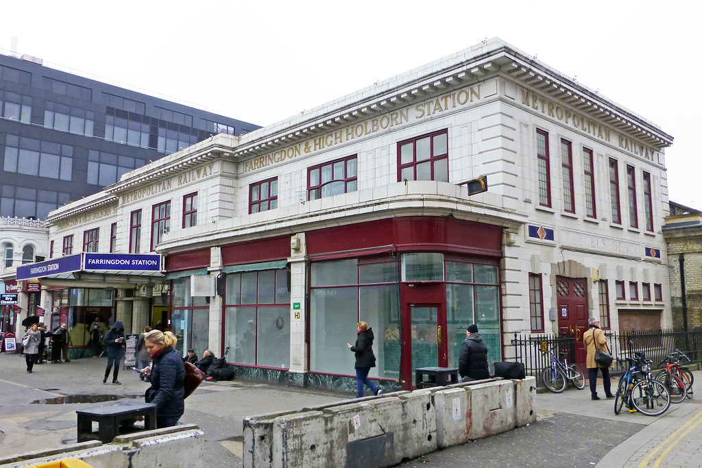Farringdon Station, London Farringdon Road, London EC1. Al… Flickr