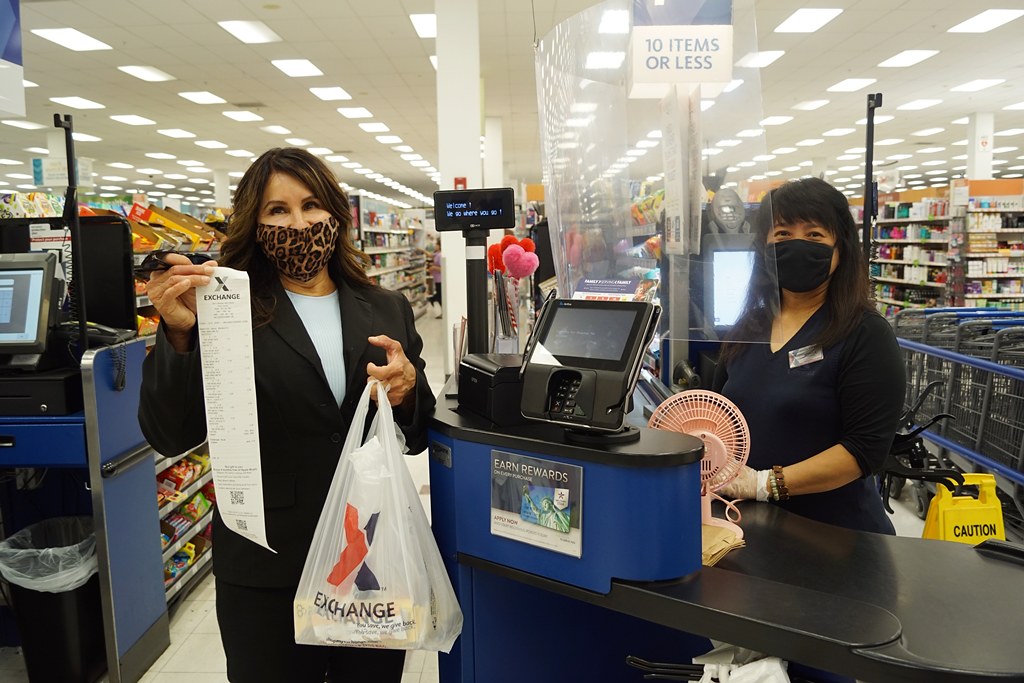 CAC expansion 2 DavisMonthan Exchange cashier Myrna Suare… Flickr