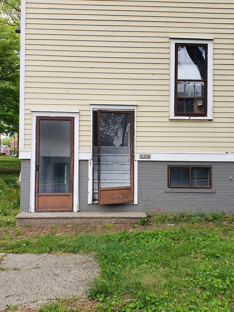 Doors And Windows On Governors Island. Joe Shlabotnik Flickr