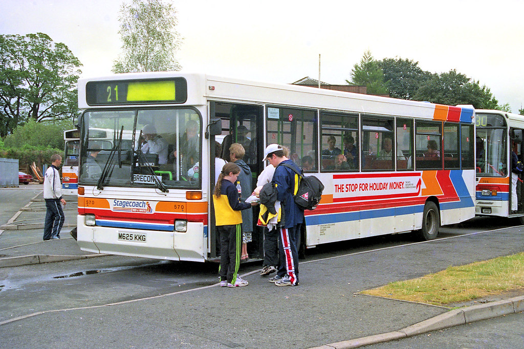 570 M625 KKG Abergavenny Bus Station Solenteer Flickr