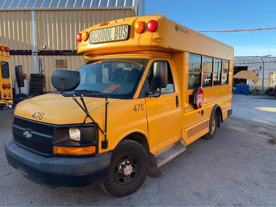 Former Y&M Transit Corp. YM476 2009 Chevy Collins Bantam … Flickr