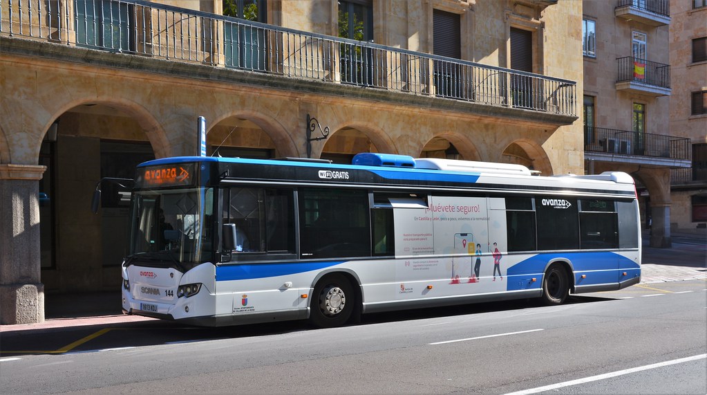 Salamanca, Gran Vía 16.10.2020 Autobuses Salmantinos S.L. … Flickr