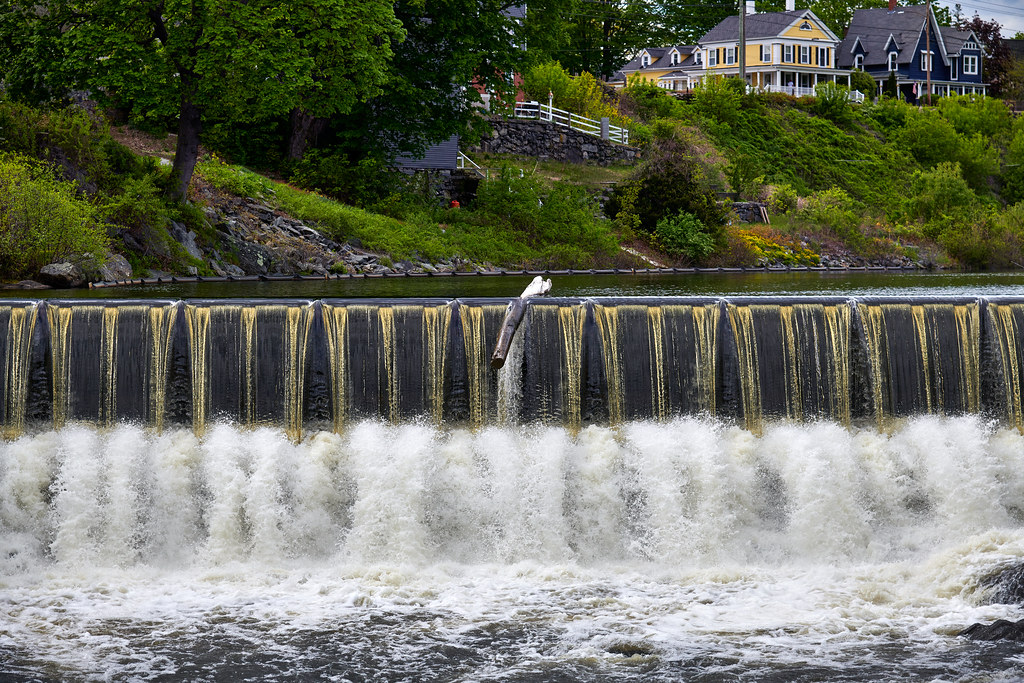 Indecisive Log The dam at the Cargill Falls. Putnam, Conne… Michael