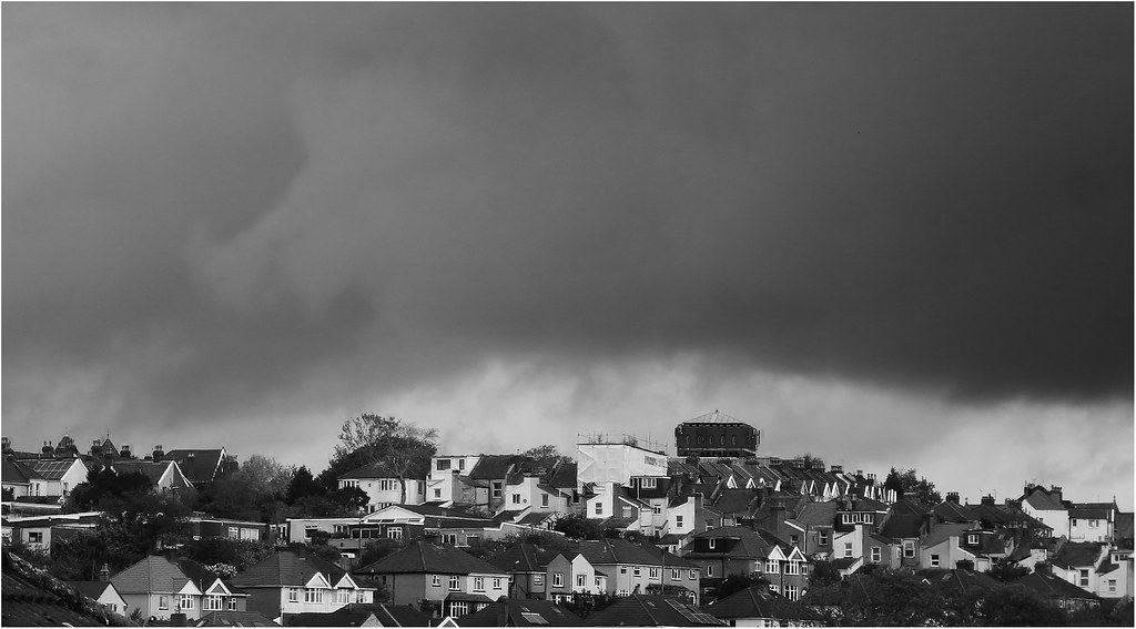 Nimbus "Nimbus" comes from the Latin word for "rain. Nimbo… Flickr