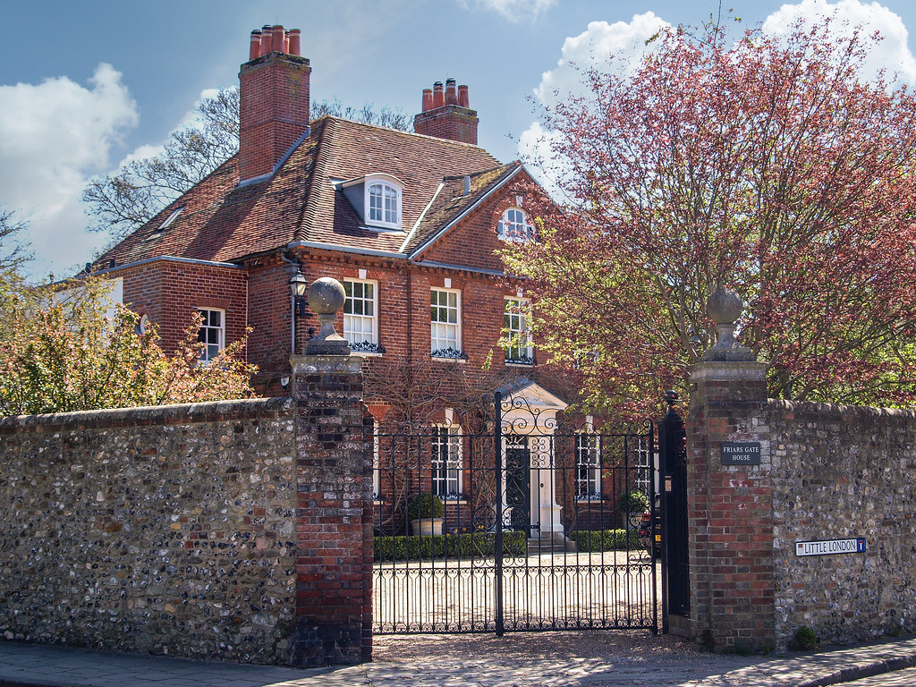 The dolls houselike Friars Gate House, Chichester, West S… Flickr