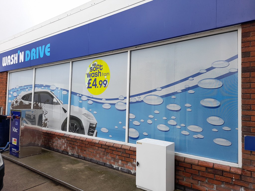 Esso car wash bay, Sandwich This new wallpaper finish appl… Flickr