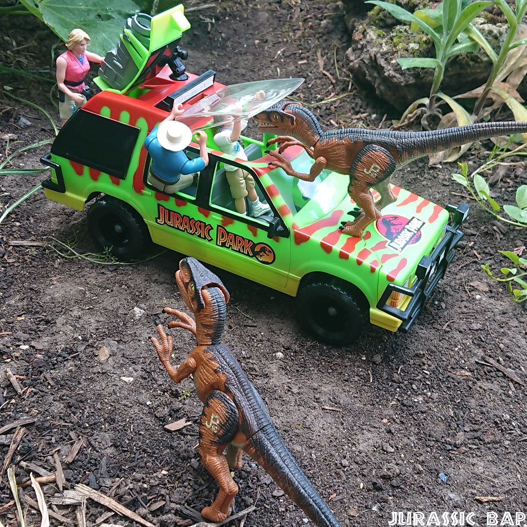 Kenner Jurassic Park Jungle Explorer Ford & Velociraptor Flickr