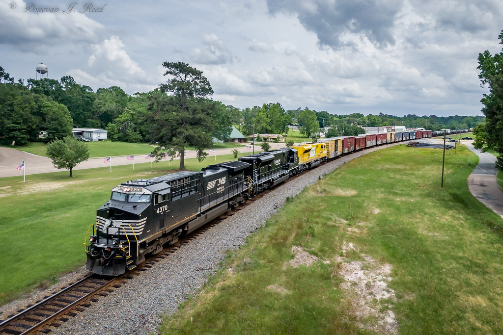 KCS Beaumont Sub Hornbeck, LA NS4370 Donovan Reed Flickr