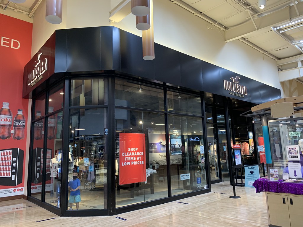 Hollister Co. Hollister Co. 2700 Potomac Mills Circle, Sui… Flickr
