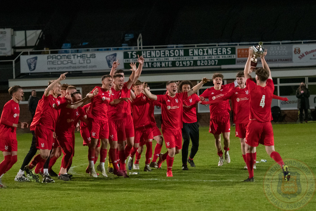 Cinderford Town v Kidderminster Harriers Giantkillers Cup … Flickr