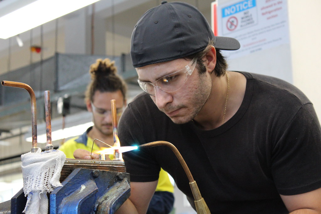 IMG_1704 2020 TAFE NSW Refrigeration & Air Conditioning Sk… Flickr