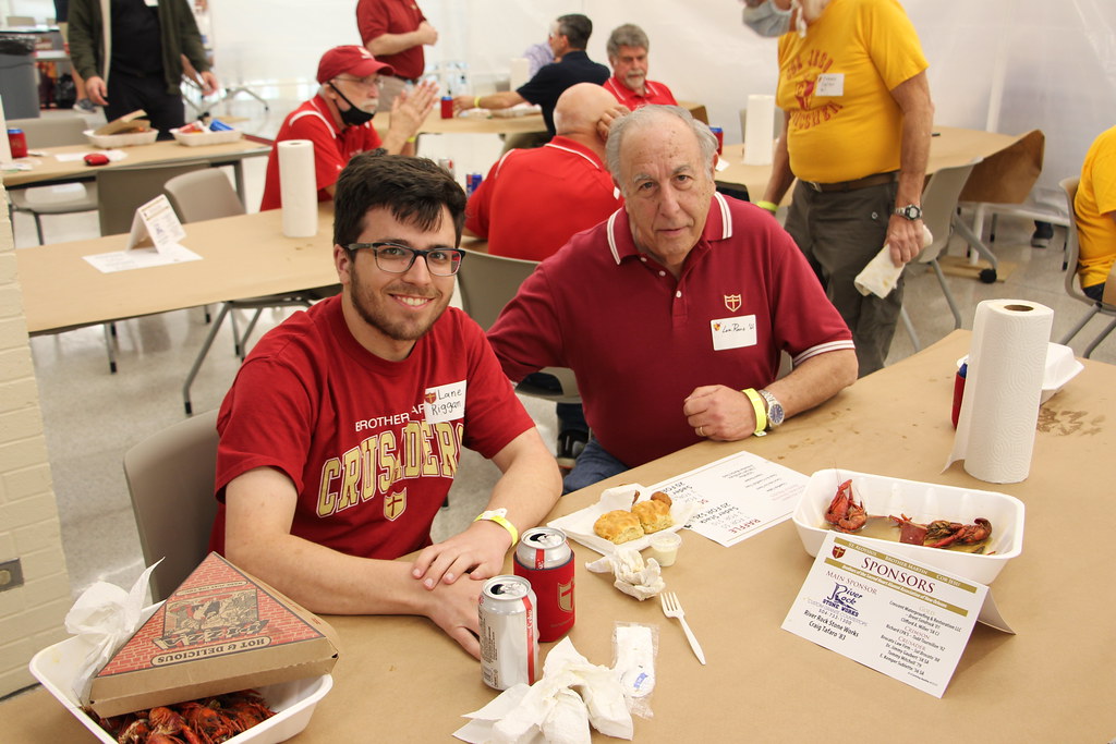 Brother Martin Hosts 2021 Alumni Seafood Dinner Brother Martin High