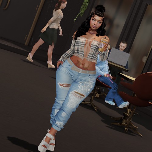 Now Serving Looks and Cold Brew Featuring Divah Style S… Flickr