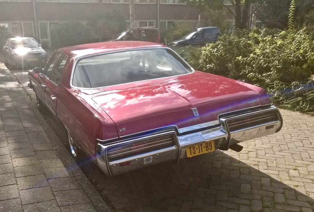 1973 BUICK LeSabre V8 Sedan a photo on Flickriver