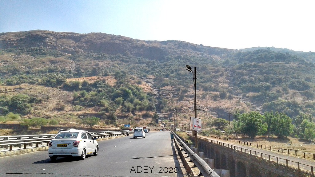 🔹🔸 WESTERN GHATS And KHANDALA BOUND ROADS In LONAVALA, M… Flickr