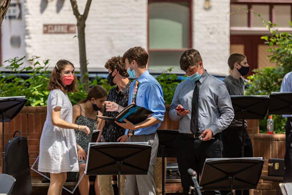 Box Lunch Revue3 Enjoy FREE musical entertainment in Down… Flickr