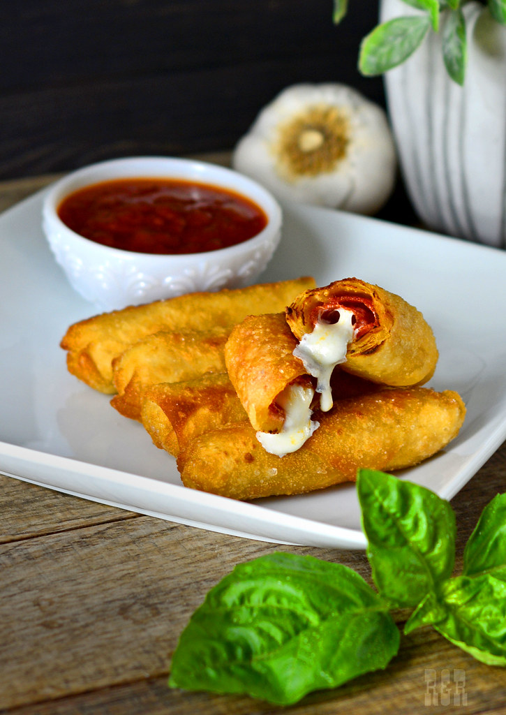 Egg Roll Mozzarella Sticks Crop a photo on Flickriver