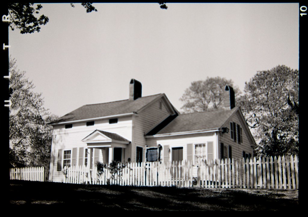 TuthillCase House Benjamin Tuthill built this house somet… Flickr