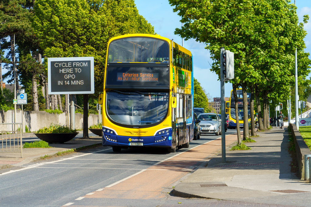 NAVAN ROAD [NAVAN SPELLED BACKWARDS IN STILL NAVAN]191966… Flickr