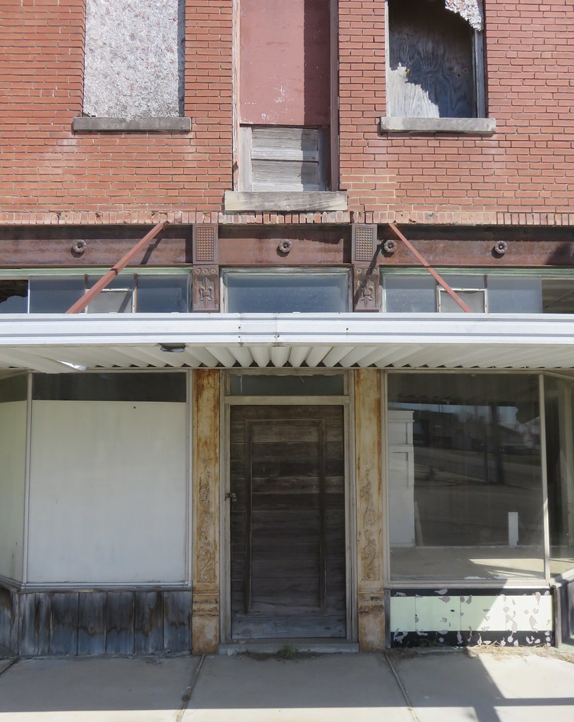 Storefront Building Mesker Detail (Parma, Missouri) Flickr