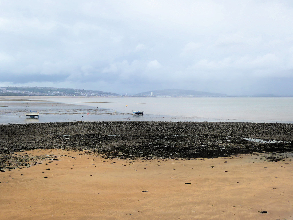 Mumbles Swansea Bay at low tide, with Port Talbot in the d… Flickr