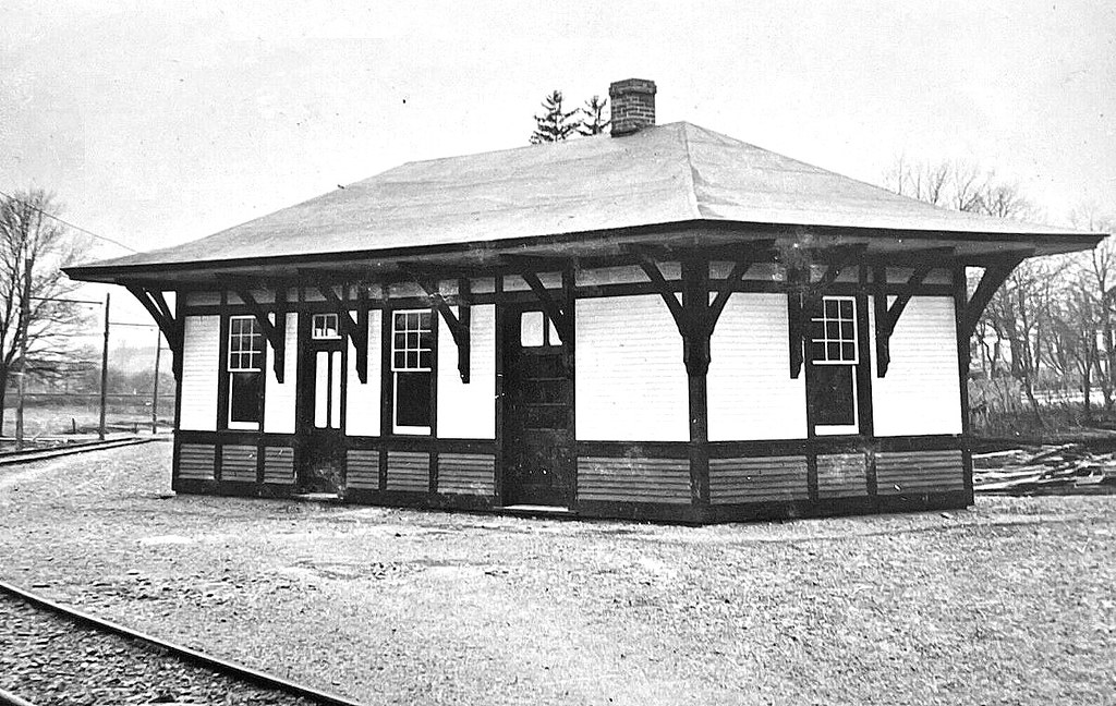 1909002 The newly completed (Feb '09) S&S trolley station… Flickr