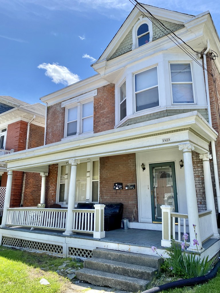 Greenup Street, Austinburg, Covington, KY Built circa 1895… Flickr