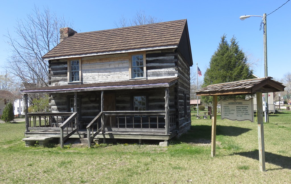 Log Cabin (Marquand, Missouri) Marquand, Missouri is a sma… Flickr