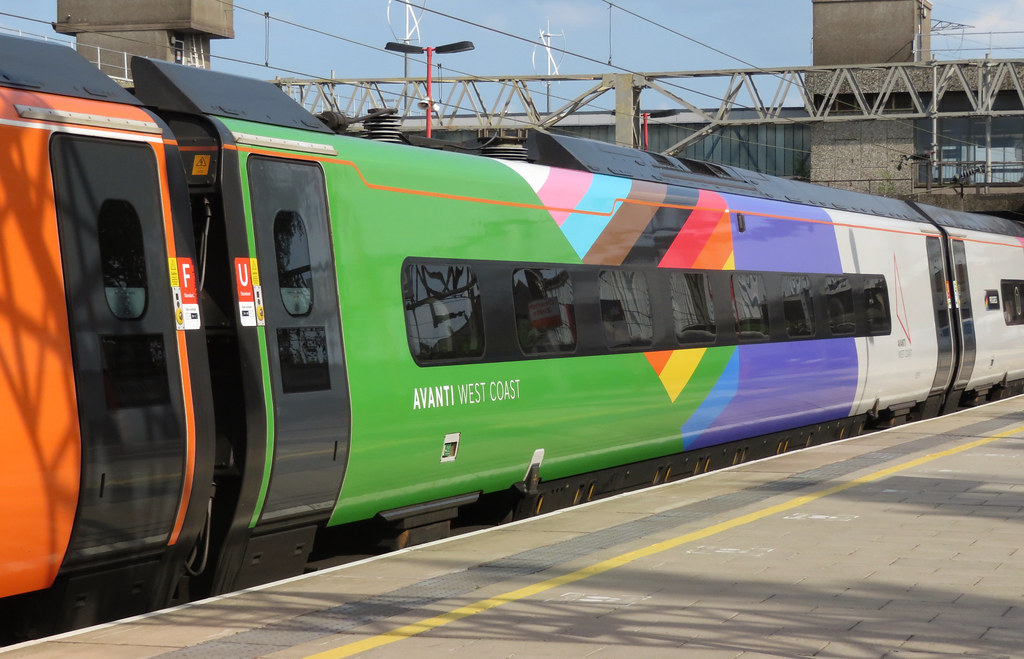 Avanti West Coast 390119 65319 010621 Avanti West Coast Pe… Flickr