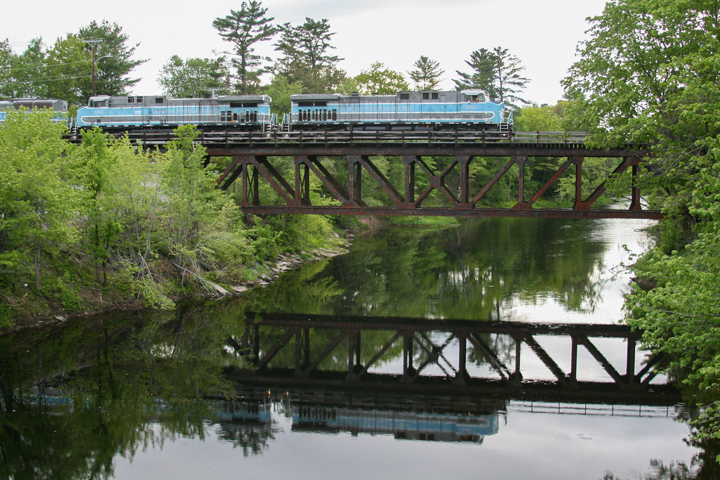The End The CMQ Brownville Junction switcher backs across … Flickr