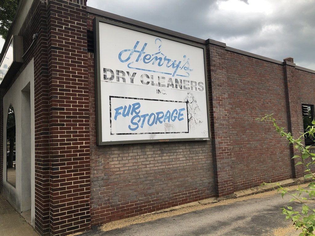 Laconia, NH Henry's Dry Cleaners Austin Dodge Flickr