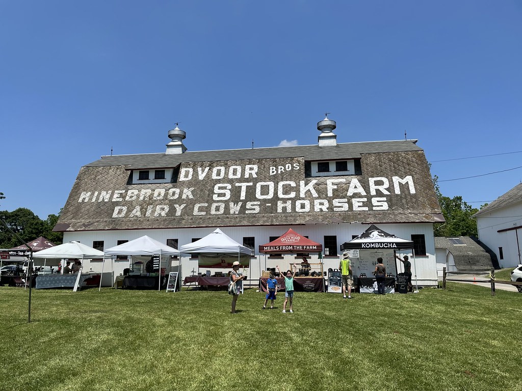 NJ Flemington Dvoor Farm Horse Barn a photo on Flickriver
