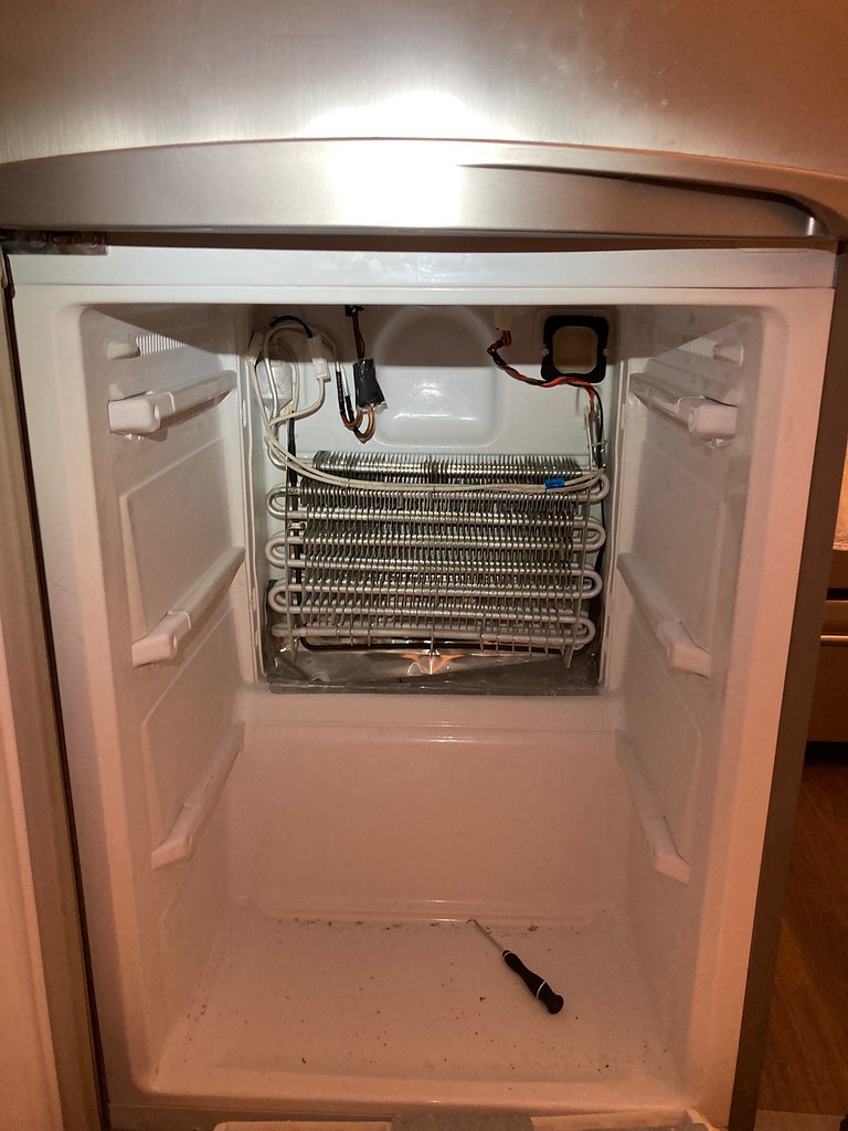 LG refrigerator repair LG refrigerator repair Model LRBP1… Flickr